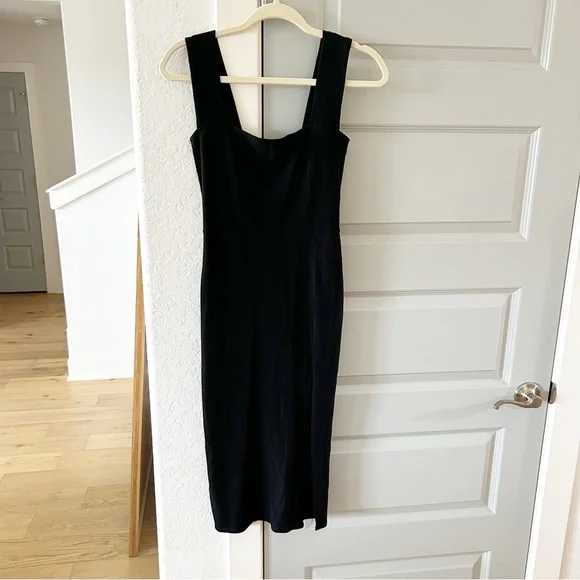 Reformation Cassi Knit Ribbed Midi Dress - Picture 3 of 6